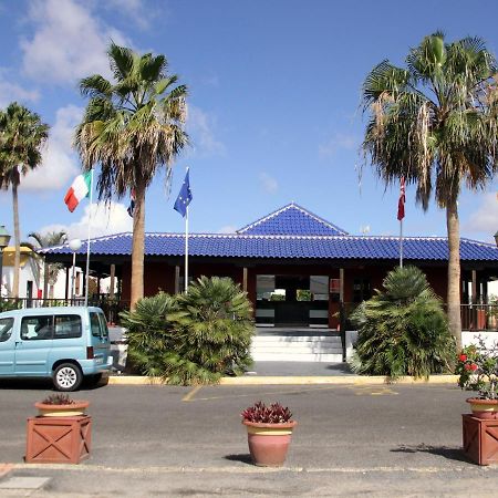 Casa Anna Aparthotel Caleta De Fuste Eksteriør bilde